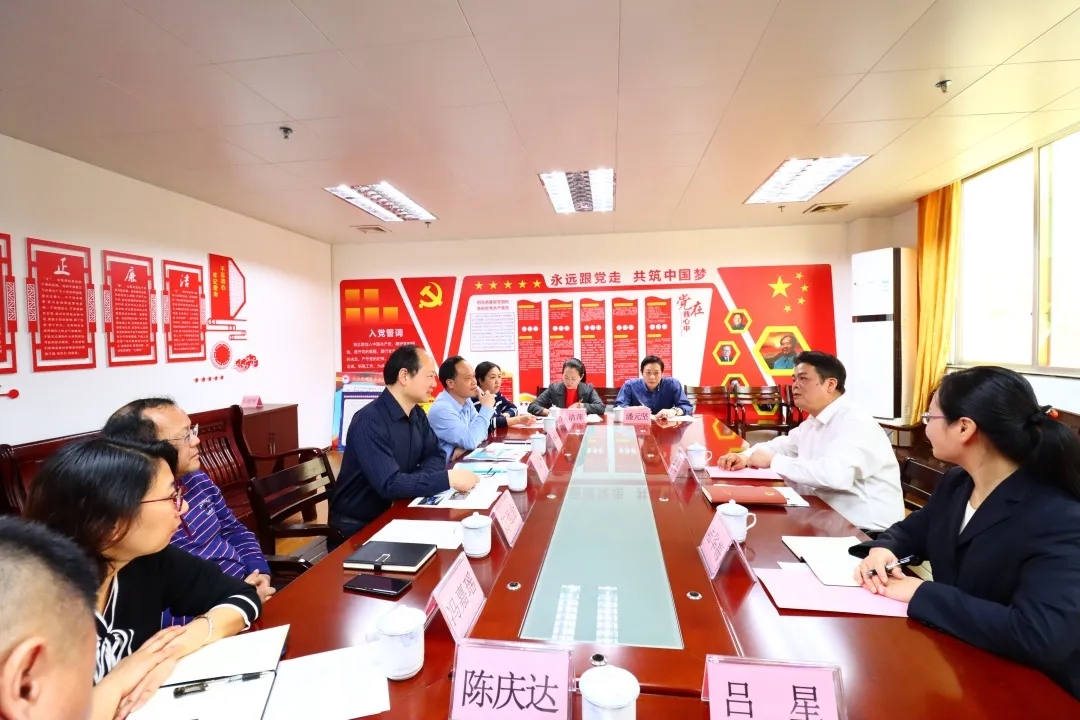 市人民檢察院與我會(huì)開(kāi)展新春走訪交流