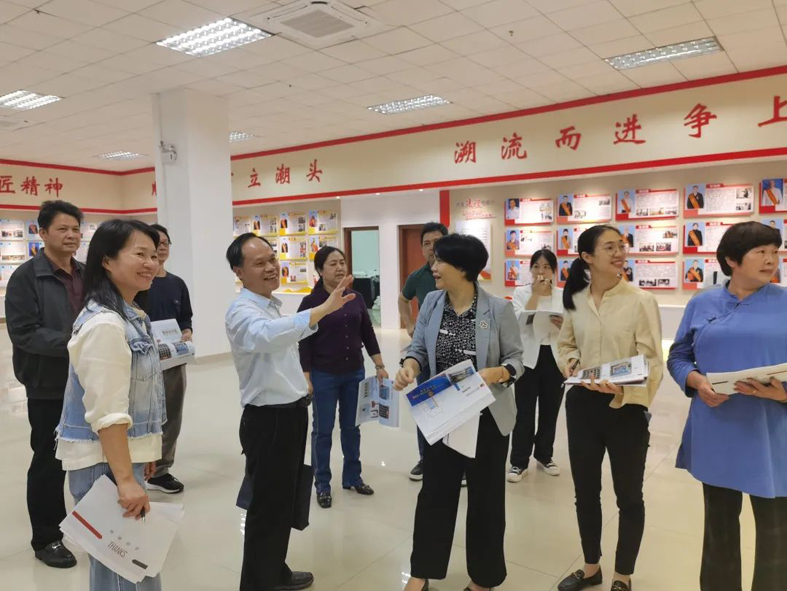 梧欽兩地工會召開六堡茶、坭興陶勞模工匠 聯(lián)盟創(chuàng)新成果展籌備交流會
